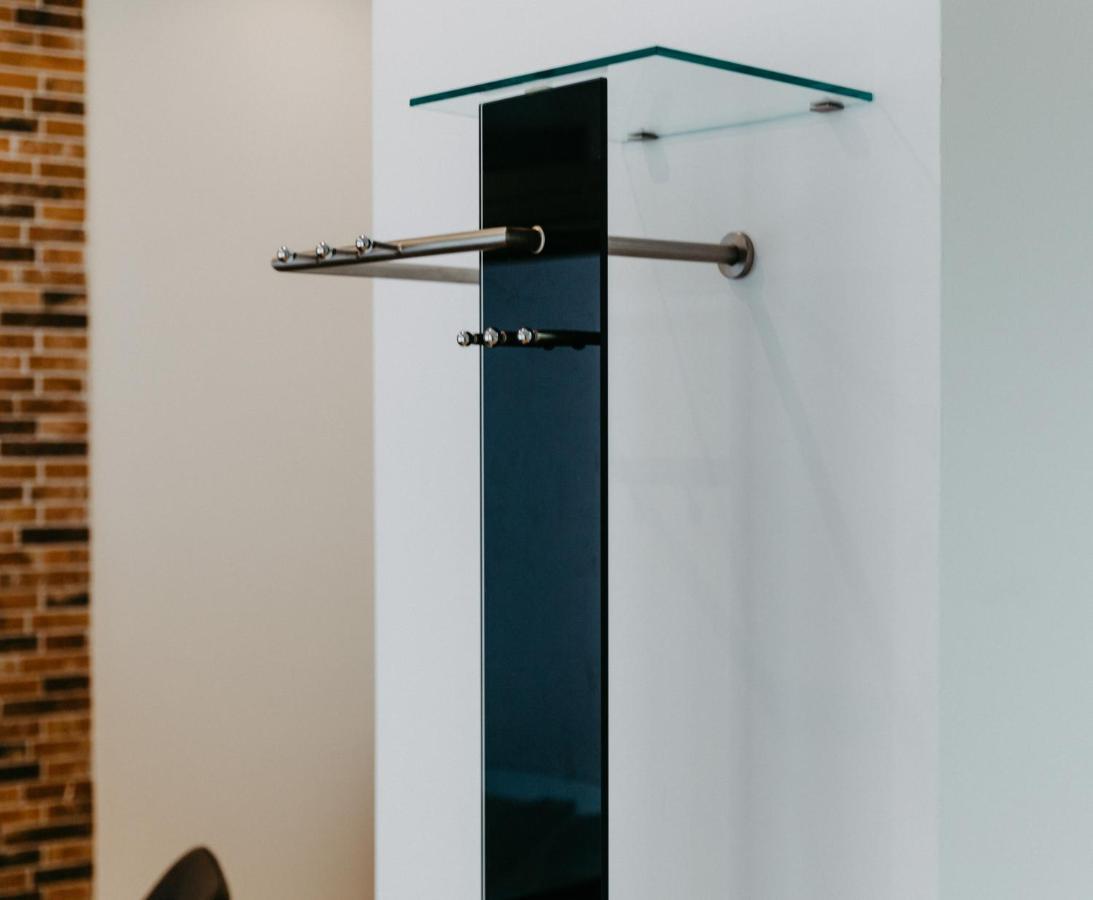 Modernes, Stilvolles Eingerichtetes Loft Apartment Wina Bagian luar foto