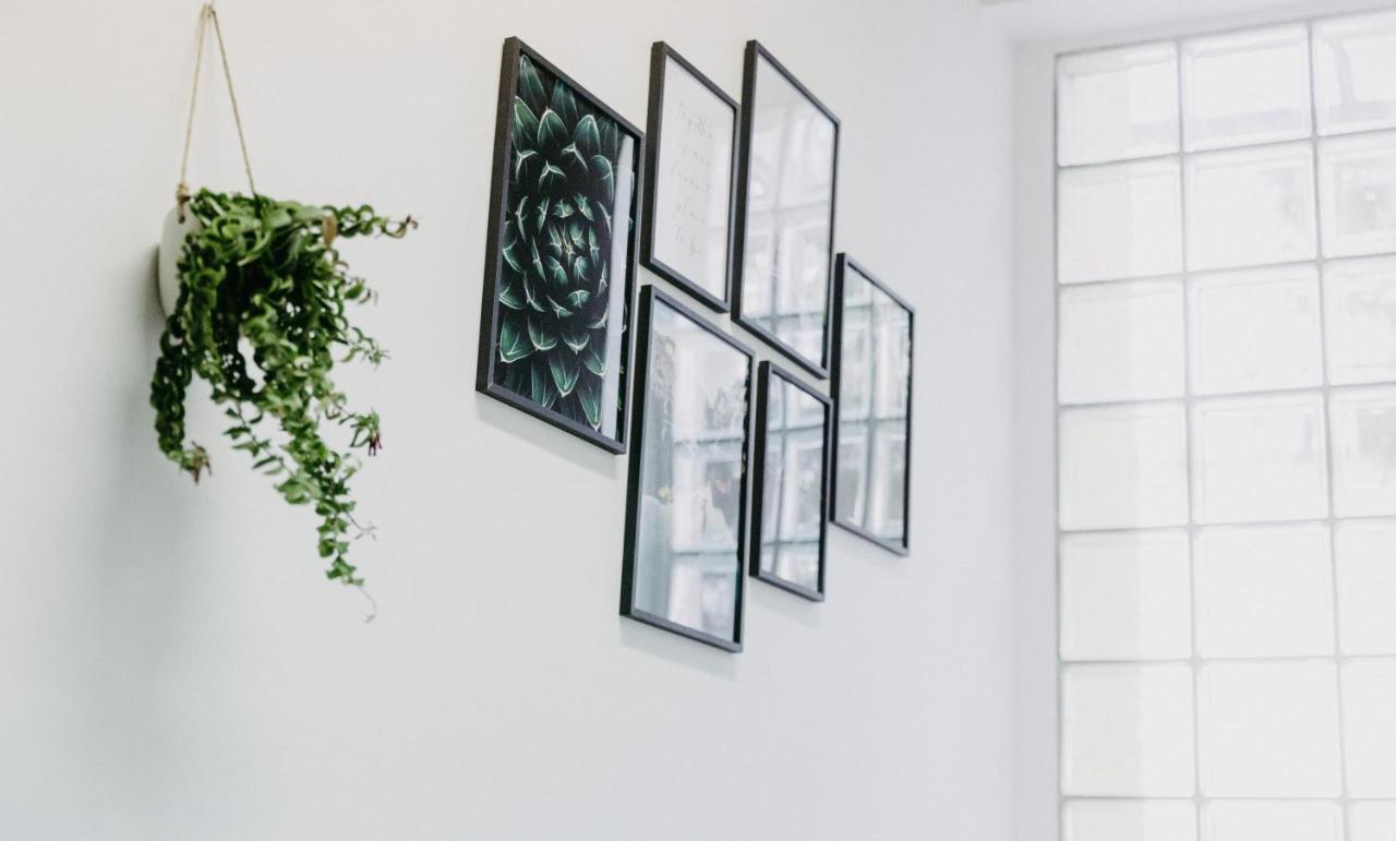 Modernes, Stilvolles Eingerichtetes Loft Apartment Wina Bagian luar foto